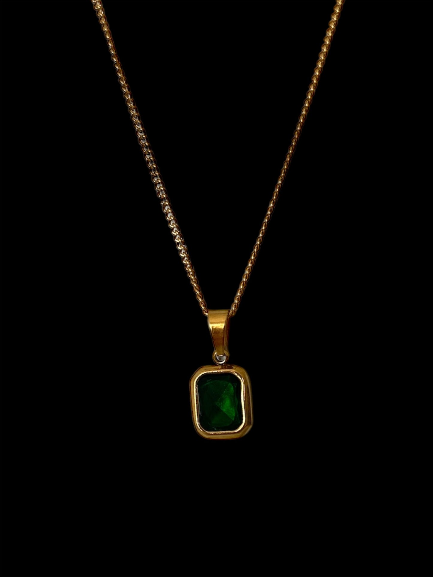 Emerald Glow Necklace