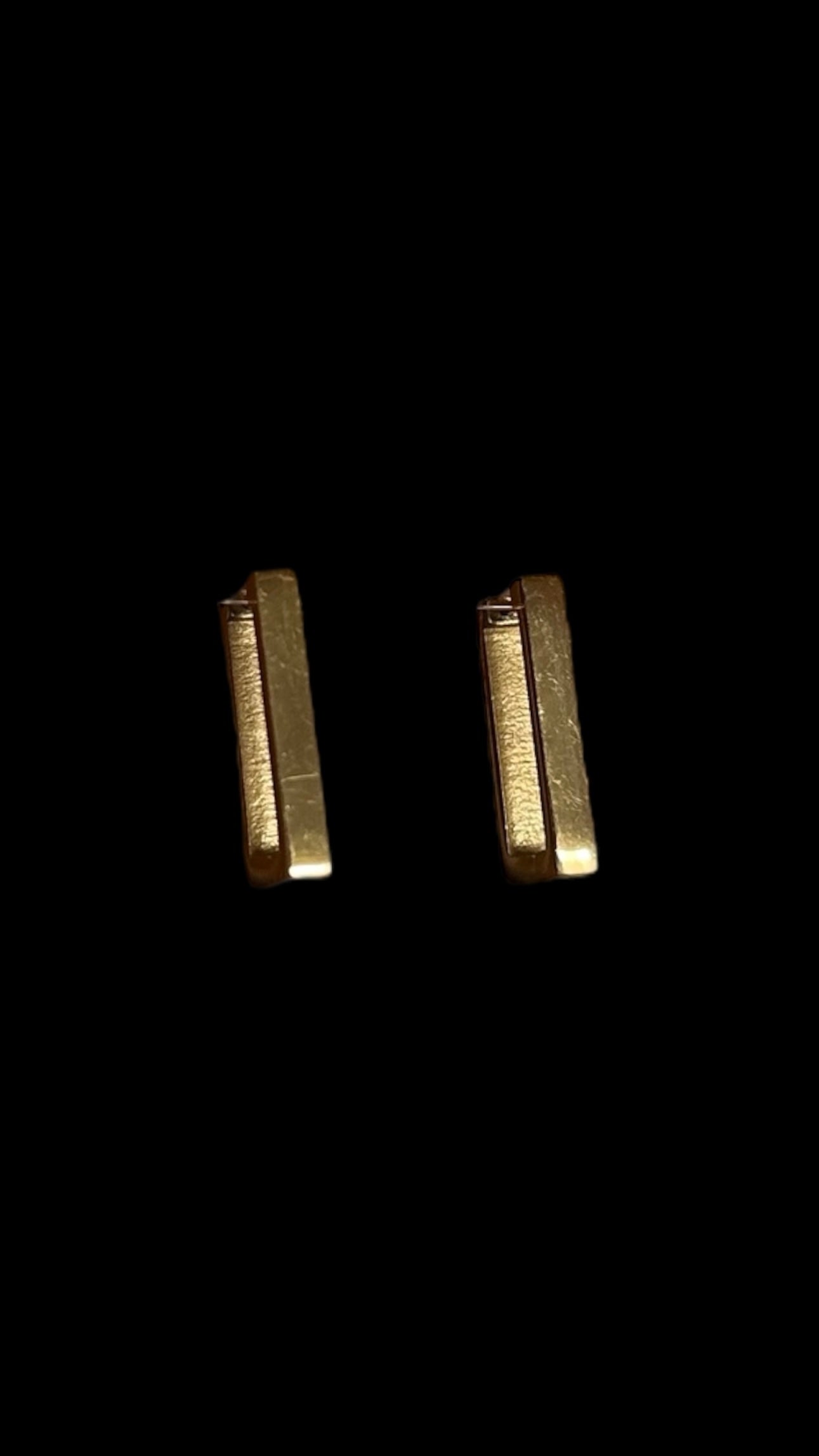 Gold Rectangle earrings