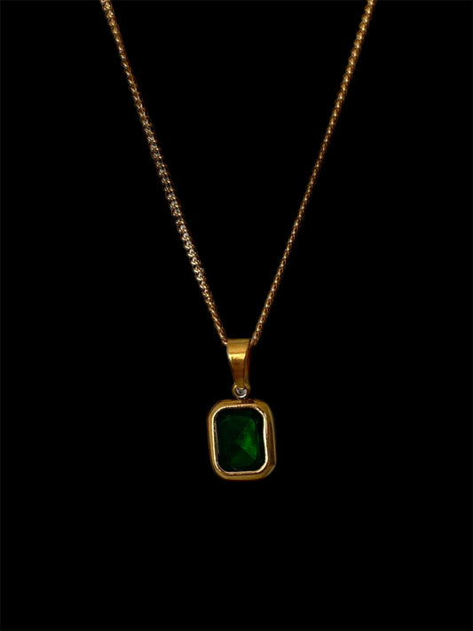 Emerald Glow Necklace
