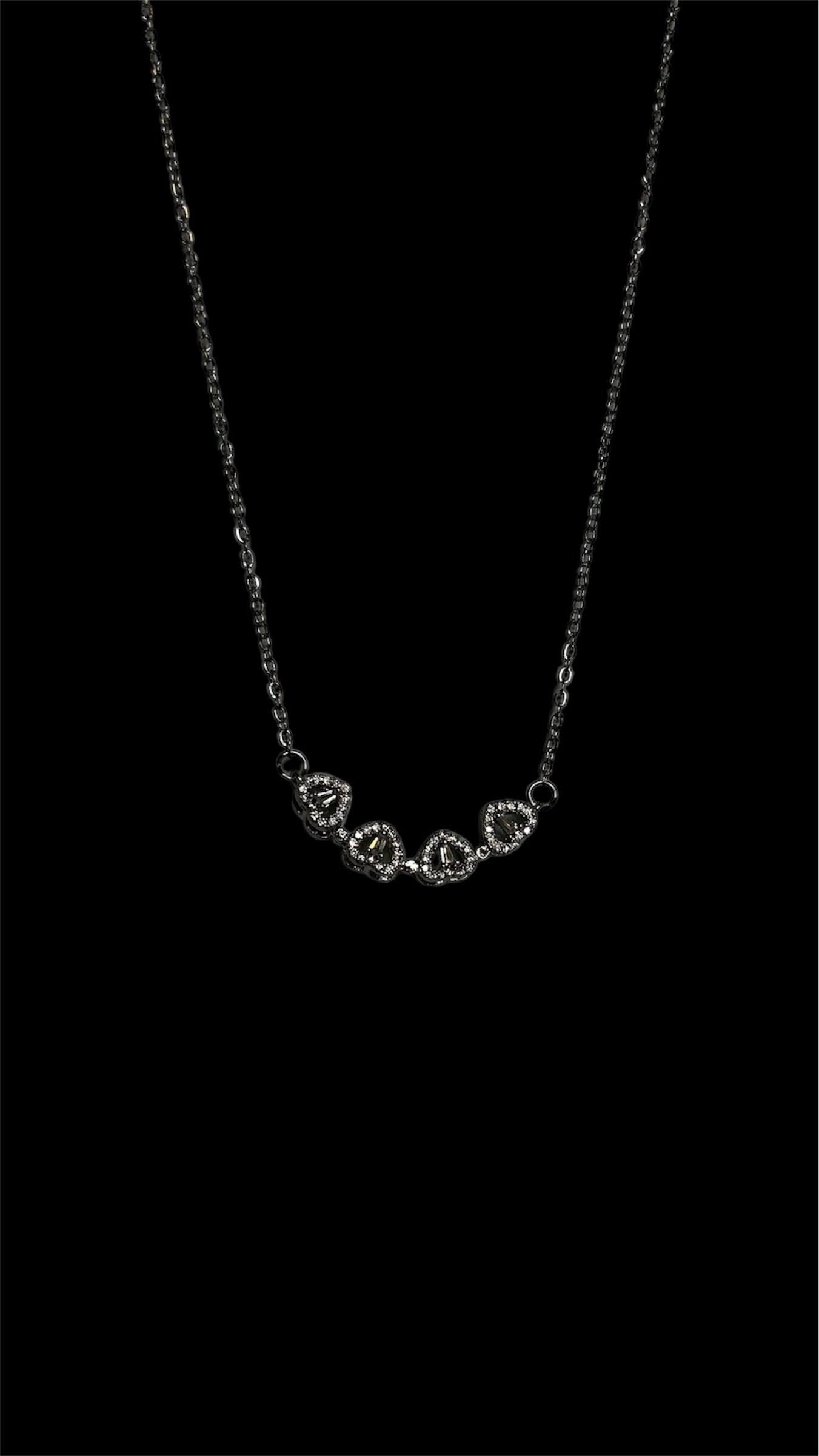 Magnetic heart necklace