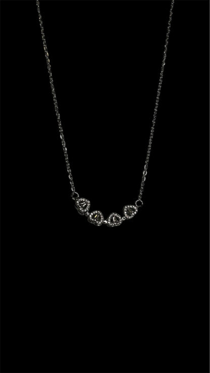 Magnetic heart necklace